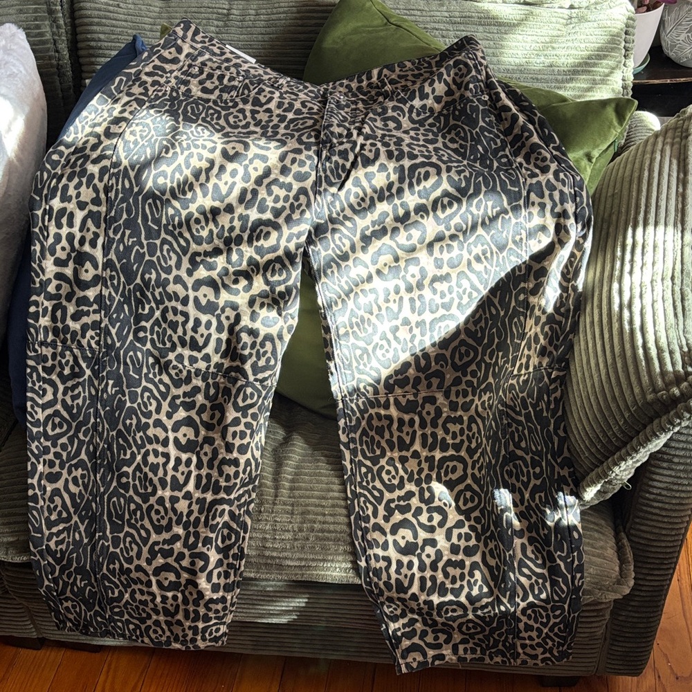 Leopard Print Barrel jeans